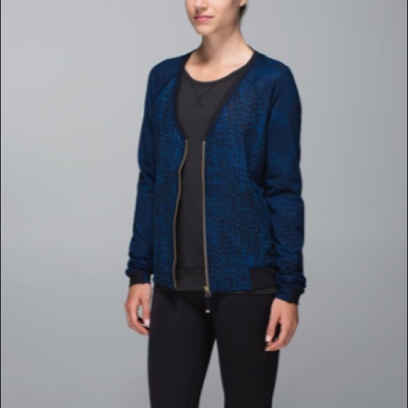 Lululemon H'Om Run Jacket - Picture 6 of 11